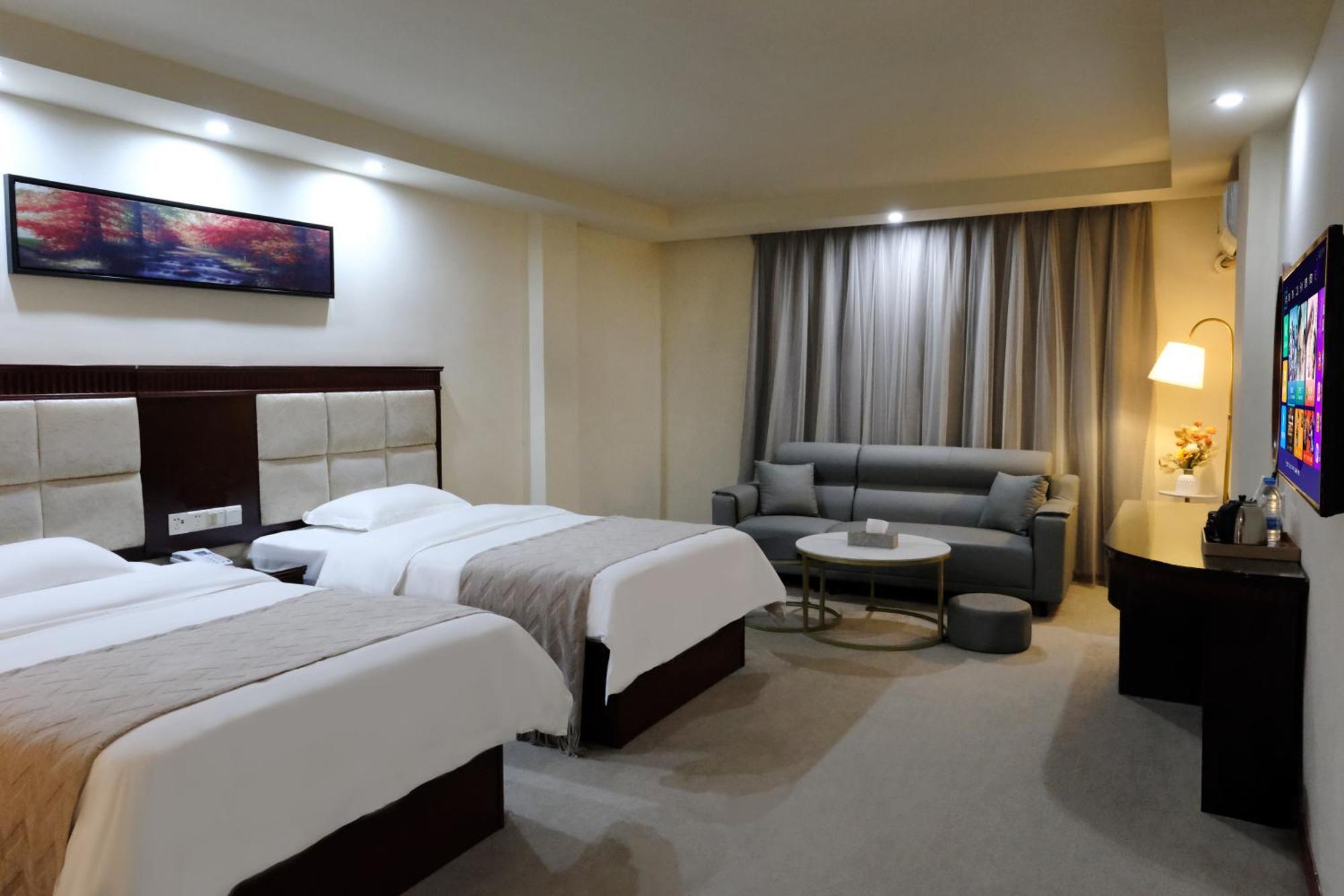 Huahang Hotel - Guangzhou Baiyun International Airport - Free Airport Shuttle Bus Екстер'єр фото